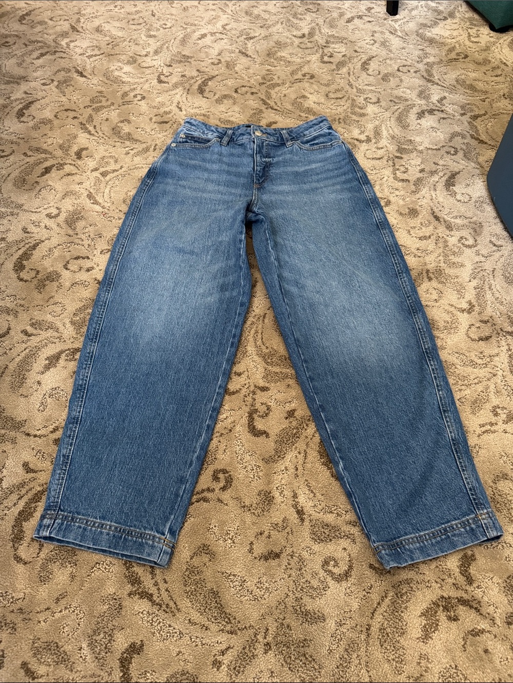 Classic Blue Wide-Leg barrel Jeans